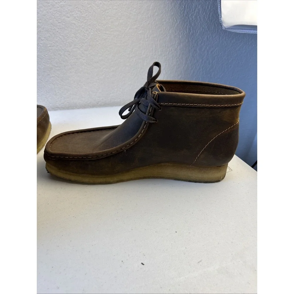 Mens Clarks Wallabee Boot - Beeswax Color, Leather, Size 11.5